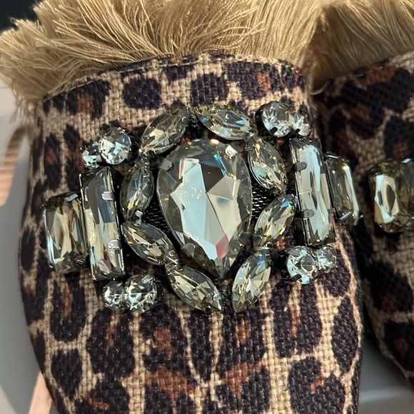 SIZE 7 Muels - Picture 4 of 5